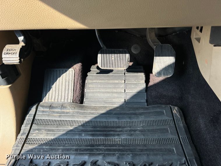 image for item DO6622 2017 Ford F150 XLT SuperCrew pickup truck