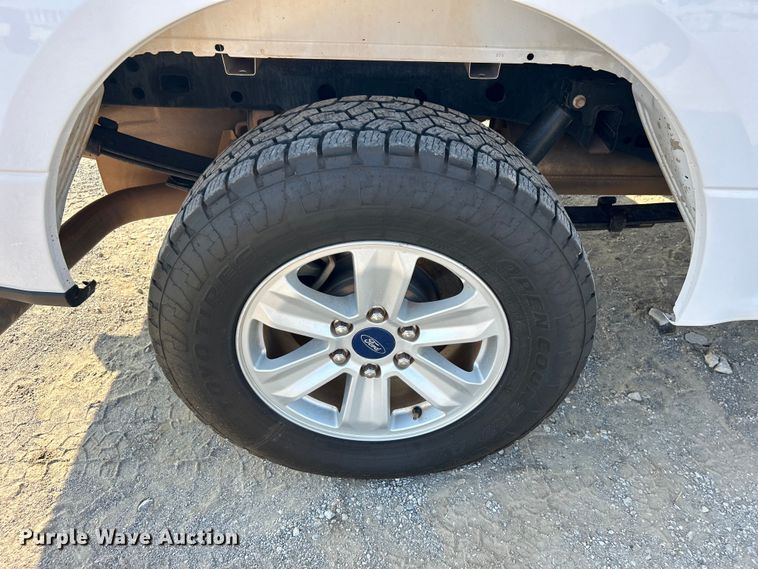 image for item DO6622 2017 Ford F150 XLT SuperCrew pickup truck