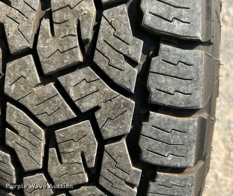 image for item DO6622 2017 Ford F150 XLT SuperCrew pickup truck