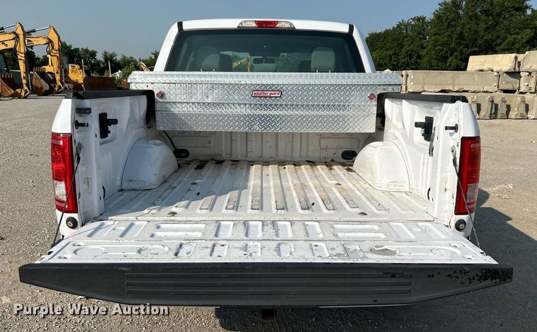 image for item DO6623 2016 Ford F150 XL SuperCrew pickup truck