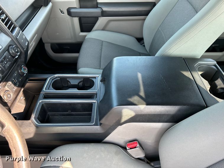 image for item DO6623 2016 Ford F150 XL SuperCrew pickup truck