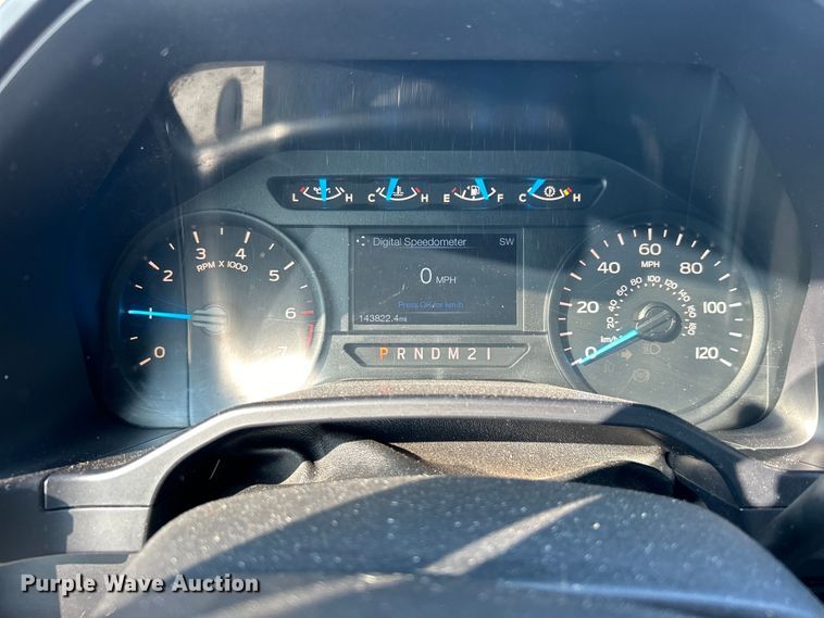 image for item DO6623 2016 Ford F150 XL SuperCrew pickup truck