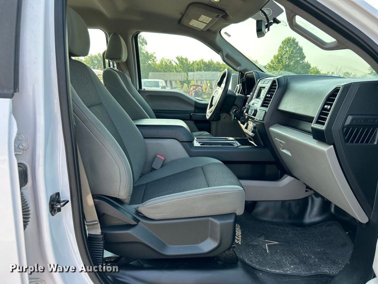 image for item DO6623 2016 Ford F150 XL SuperCrew pickup truck