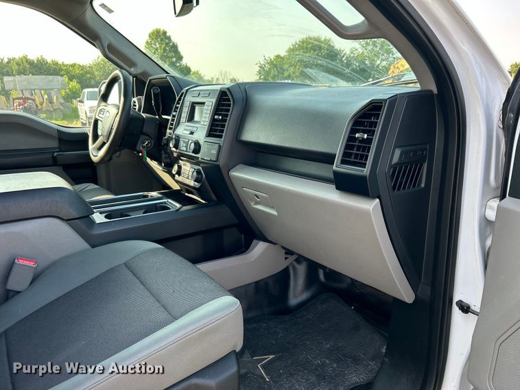 image for item DO6623 2016 Ford F150 XL SuperCrew pickup truck