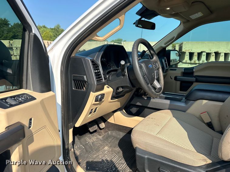 image for item DO6624 2020 Ford F150 XLT SuperCrew pickup truck