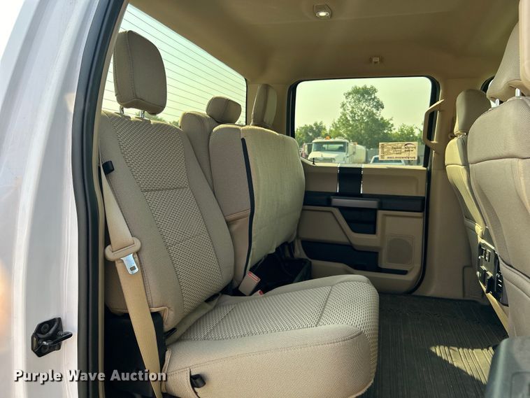 image for item DO6624 2020 Ford F150 XLT SuperCrew pickup truck