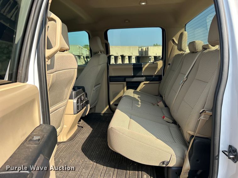 image for item DO6624 2020 Ford F150 XLT SuperCrew pickup truck