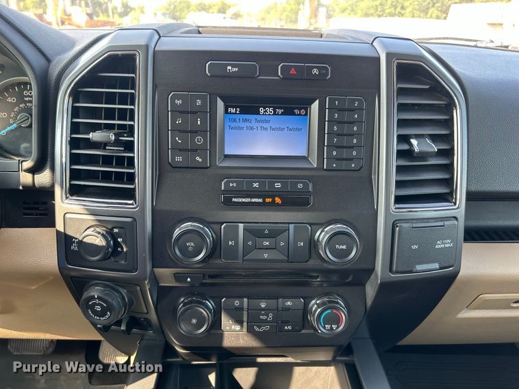 image for item DO6625 2018 Ford F150 XLT SuperCrew pickup truck