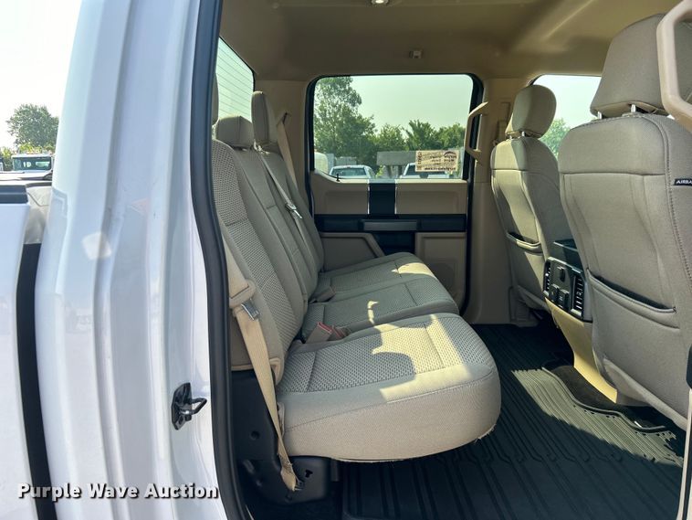 image for item DO6625 2018 Ford F150 XLT SuperCrew pickup truck