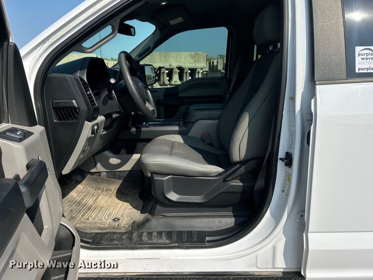 image for item DO6627 2019 Ford F150 XL SuperCrew pickup truck