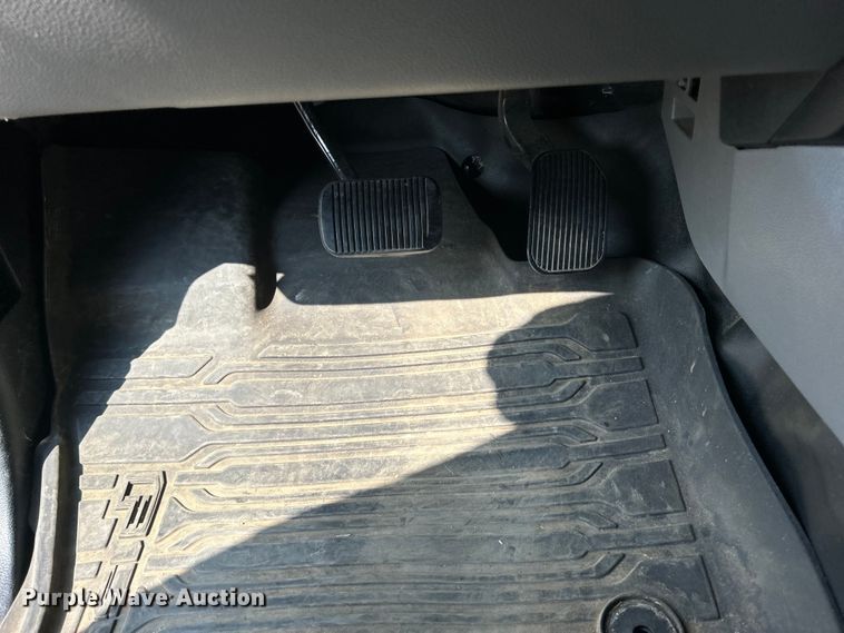 image for item DO6627 2019 Ford F150 XL SuperCrew pickup truck