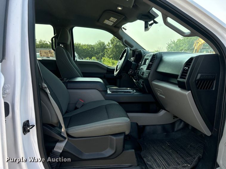 image for item DO6627 2019 Ford F150 XL SuperCrew pickup truck