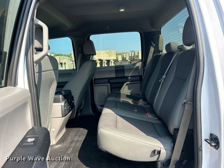 image for item DO6627 2019 Ford F150 XL SuperCrew pickup truck