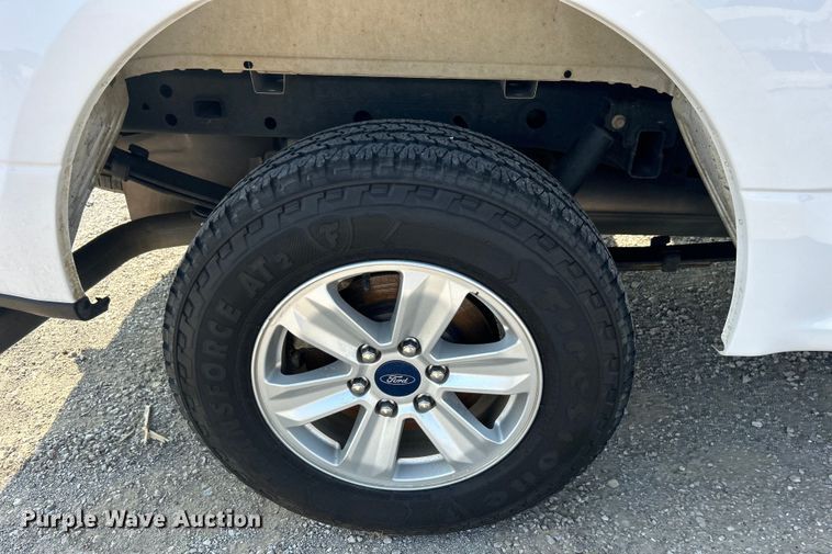 image for item DO6627 2019 Ford F150 XL SuperCrew pickup truck