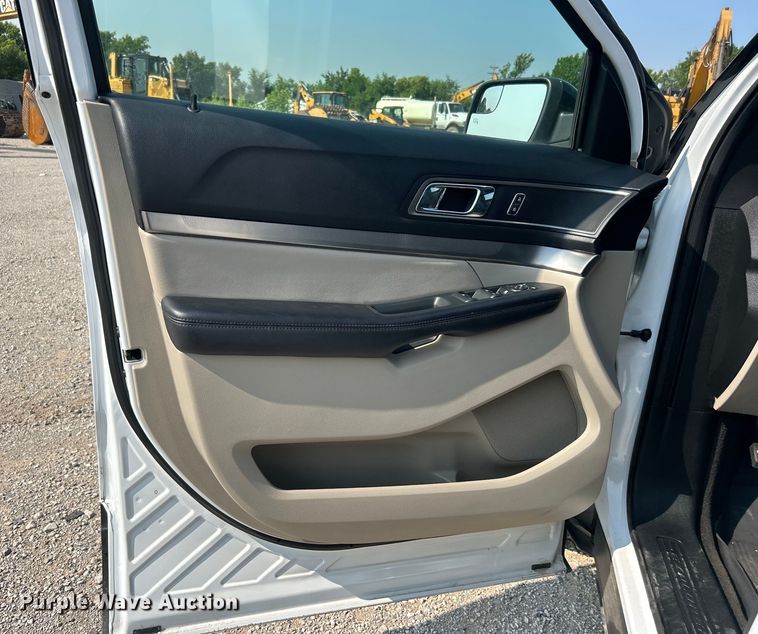 image for item DO6628 2018 Ford Explorer XLT SUV