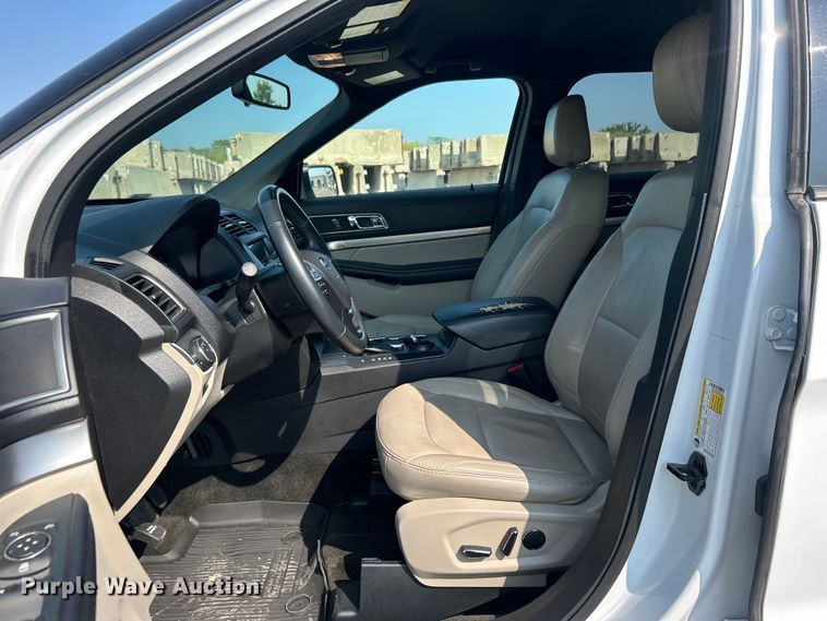 image for item DO6628 2018 Ford Explorer XLT SUV