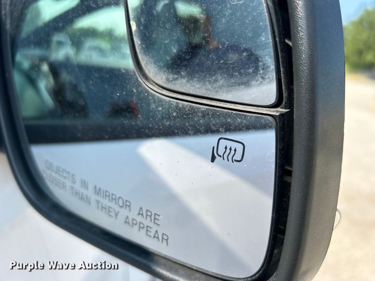 image for item DO6628 2018 Ford Explorer XLT SUV