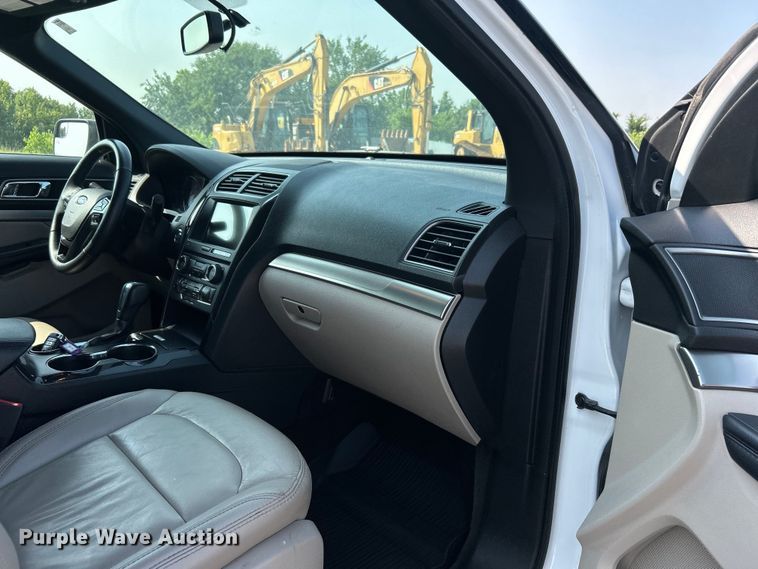 image for item DO6628 2018 Ford Explorer XLT SUV