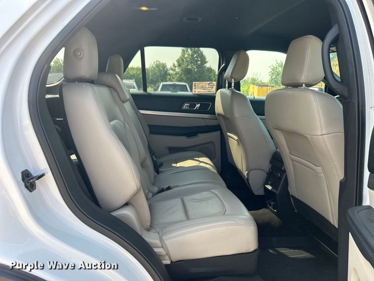 image for item DO6628 2018 Ford Explorer XLT SUV