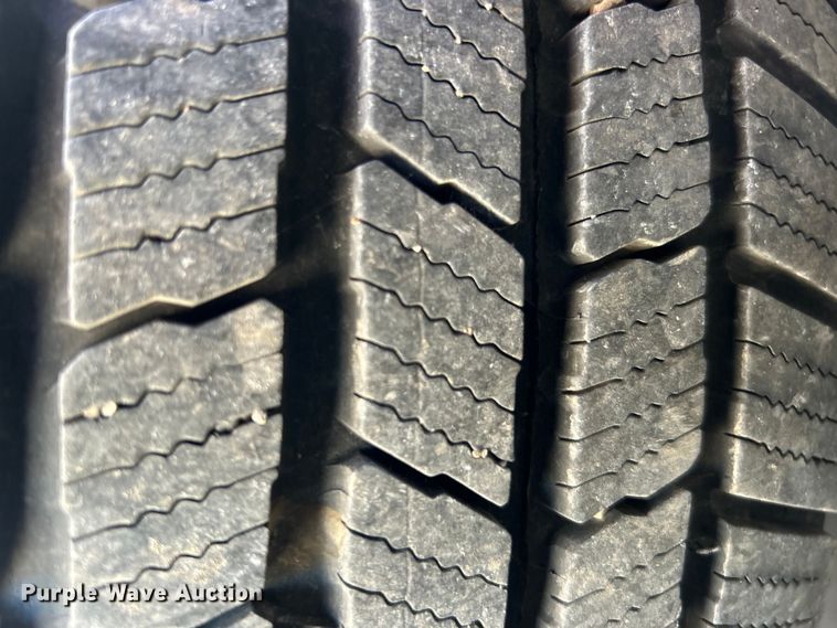 image for item DO6628 2018 Ford Explorer XLT SUV