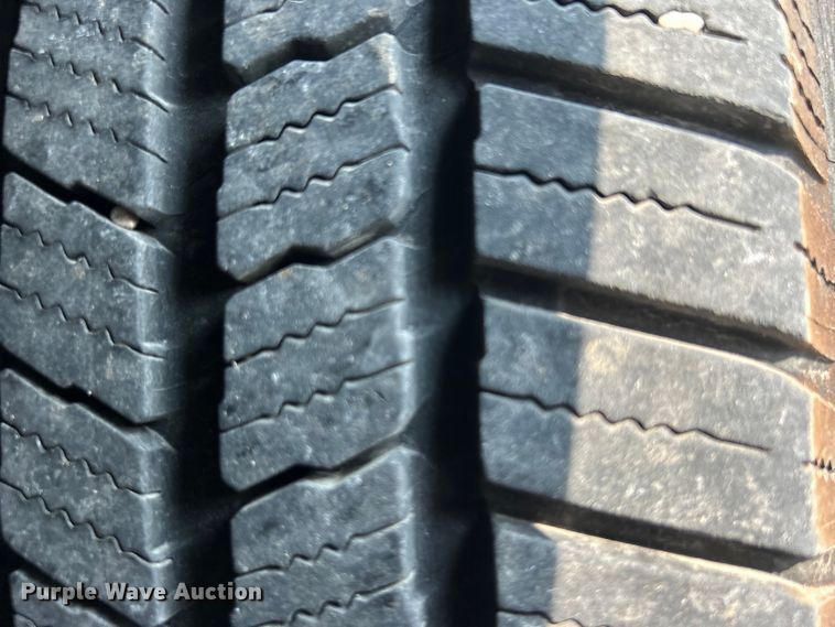 image for item DO6628 2018 Ford Explorer XLT SUV