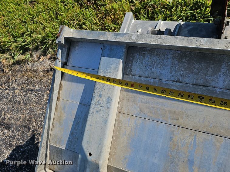 image for item DP6581 2019 Waltco HLF-30 end gate lift