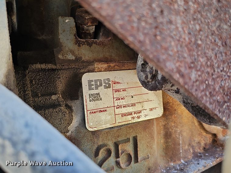 image for item DP6587 2001 Genie S60 boom lift