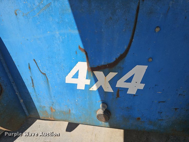 image for item DP6587 2001 Genie S60 boom lift