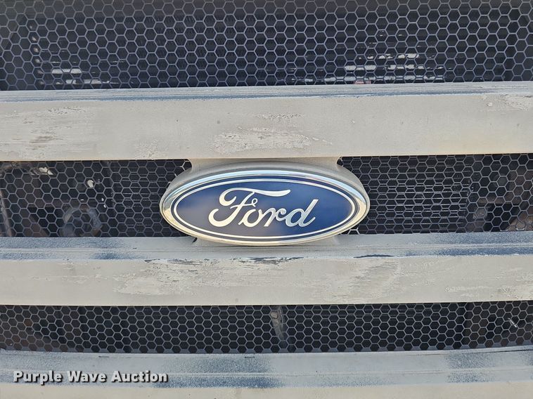image for item DP6595 2005 Ford F750 Super Duty XL box truck