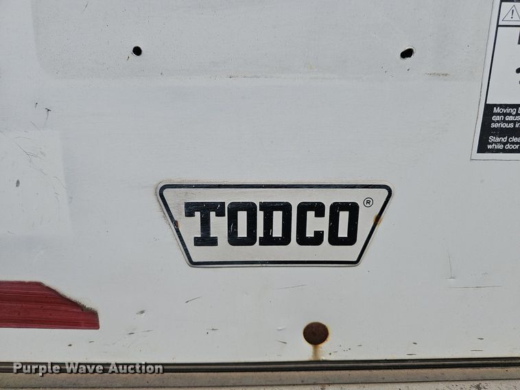 image for item DP6595 2005 Ford F750 Super Duty XL box truck