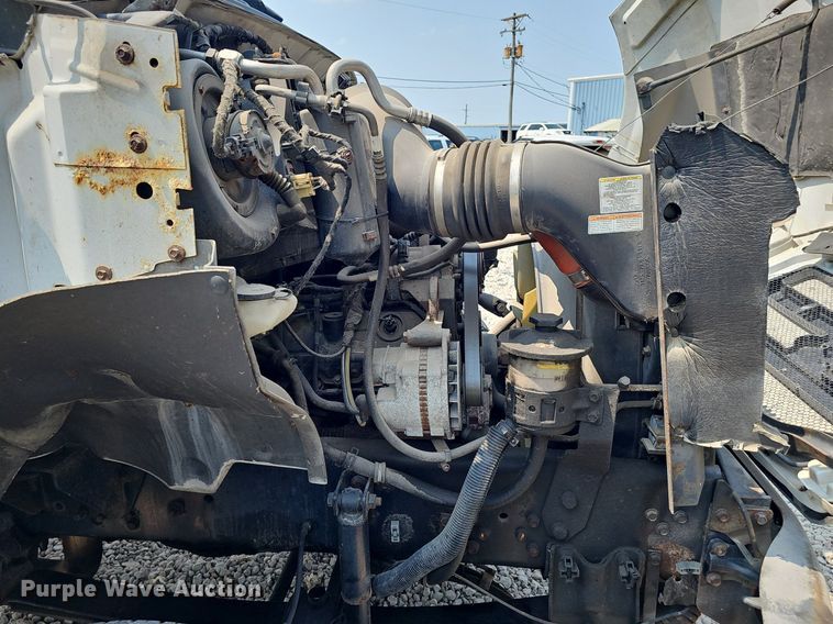 image for item DP6595 2005 Ford F750 Super Duty XL box truck