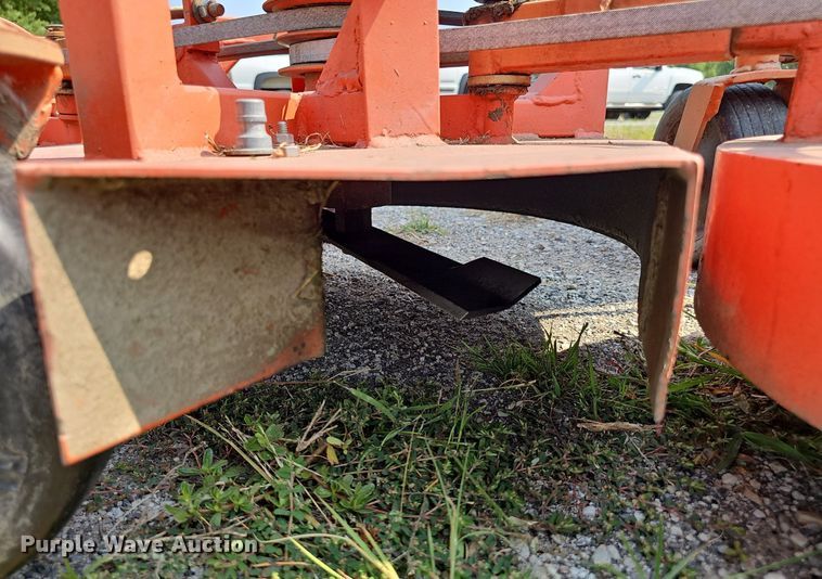 image for item DP6597 1991 Case IH 595 tractor