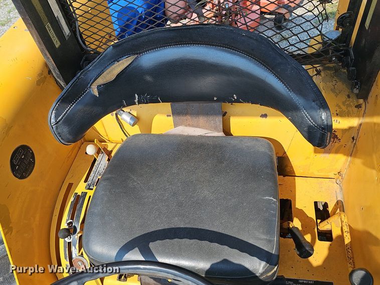 image for item DP6597 1991 Case IH 595 tractor