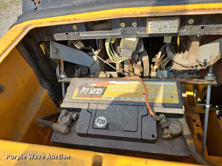 image for item DP6597 1991 Case IH 595 tractor