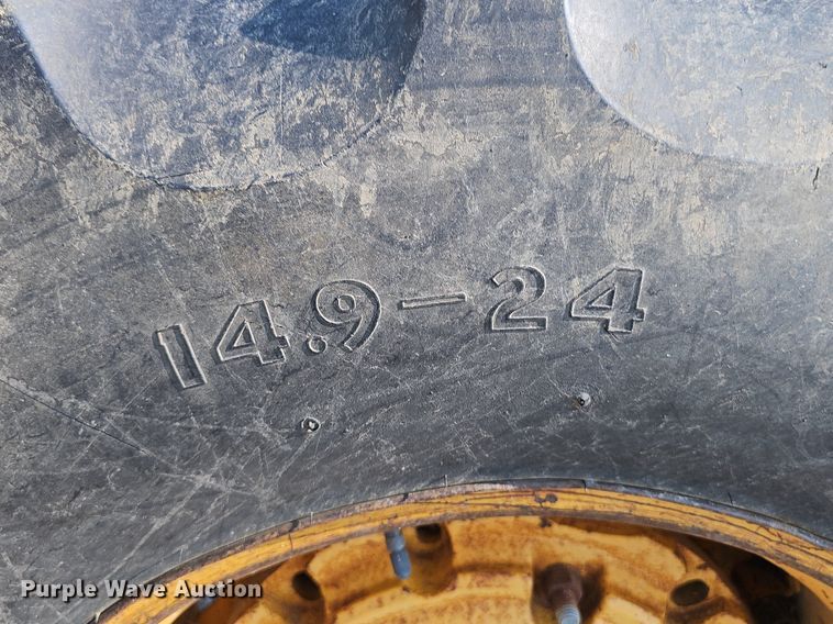 image for item DP6597 1991 Case IH 595 tractor