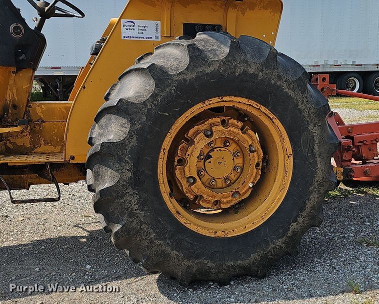 image for item DP6597 1991 Case IH 595 tractor
