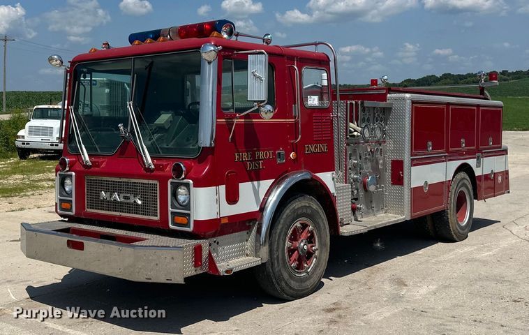image for item DP8434 1983 Mack 600 MC600 pumper fire truck