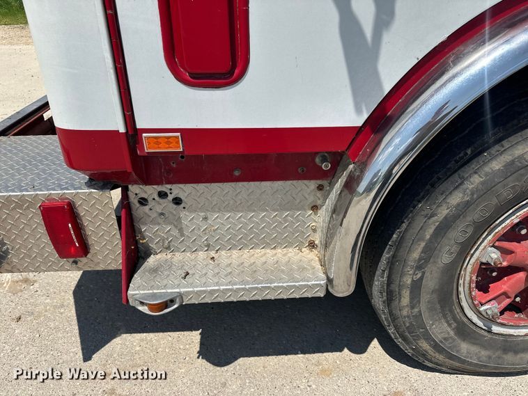 image for item DP8434 1983 Mack 600 MC600 pumper fire truck