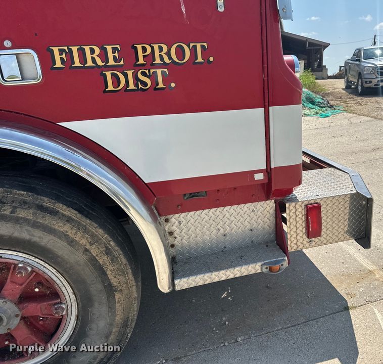 image for item DP8434 1983 Mack 600 MC600 pumper fire truck