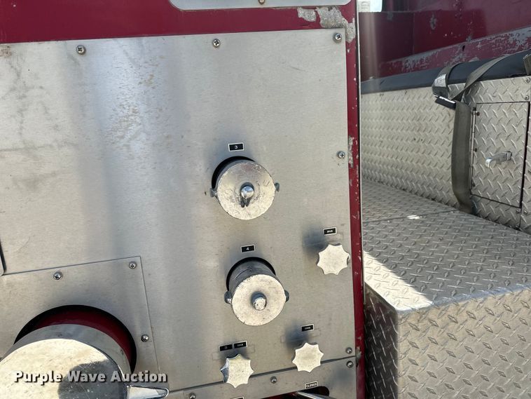 image for item DP8434 1983 Mack 600 MC600 pumper fire truck