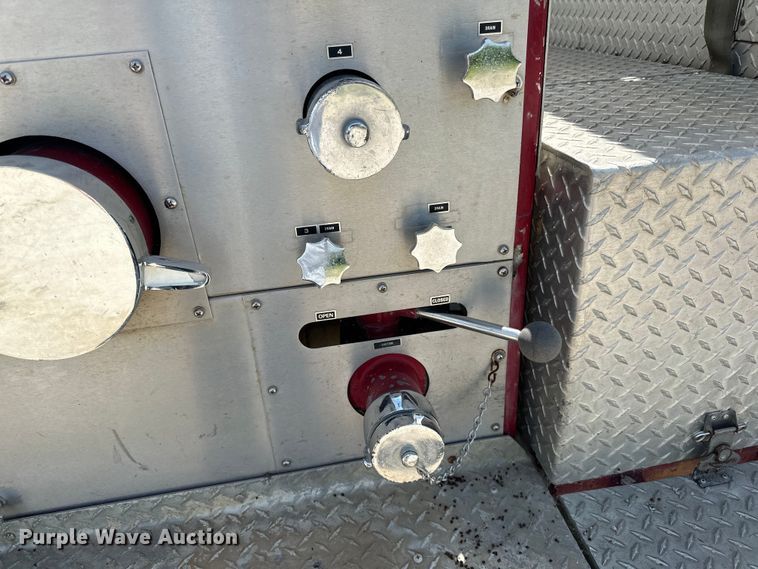 image for item DP8434 1983 Mack 600 MC600 pumper fire truck