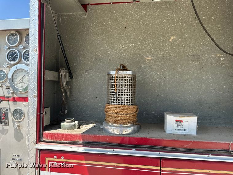 image for item DP8434 1983 Mack 600 MC600 pumper fire truck