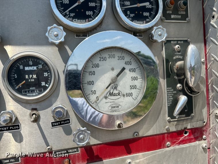 image for item DP8434 1983 Mack 600 MC600 pumper fire truck