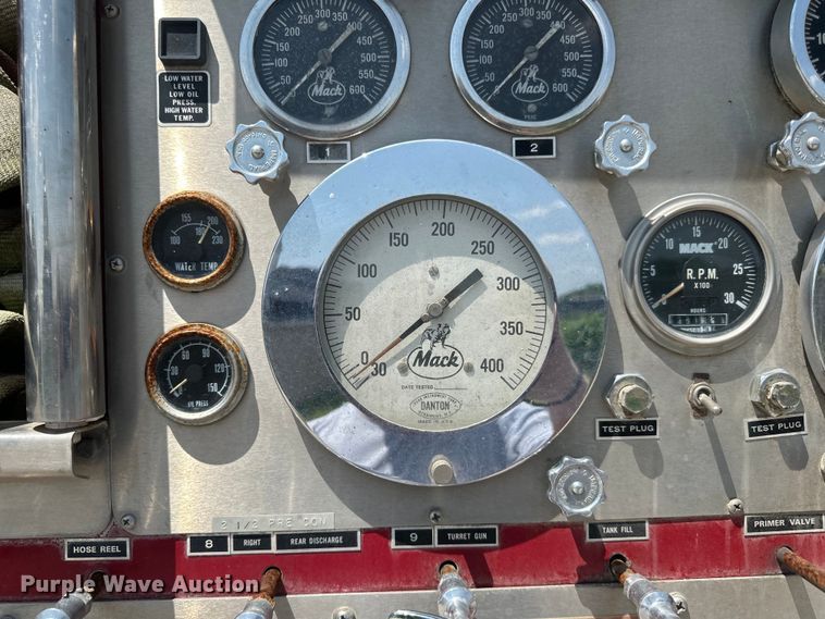 image for item DP8434 1983 Mack 600 MC600 pumper fire truck