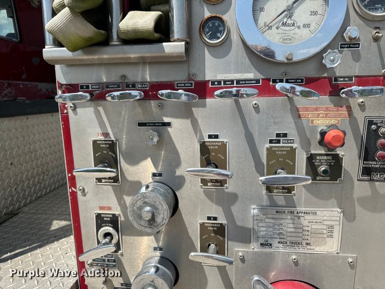 image for item DP8434 1983 Mack 600 MC600 pumper fire truck