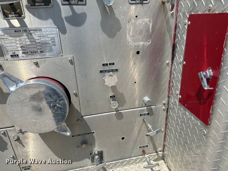 image for item DP8434 1983 Mack 600 MC600 pumper fire truck