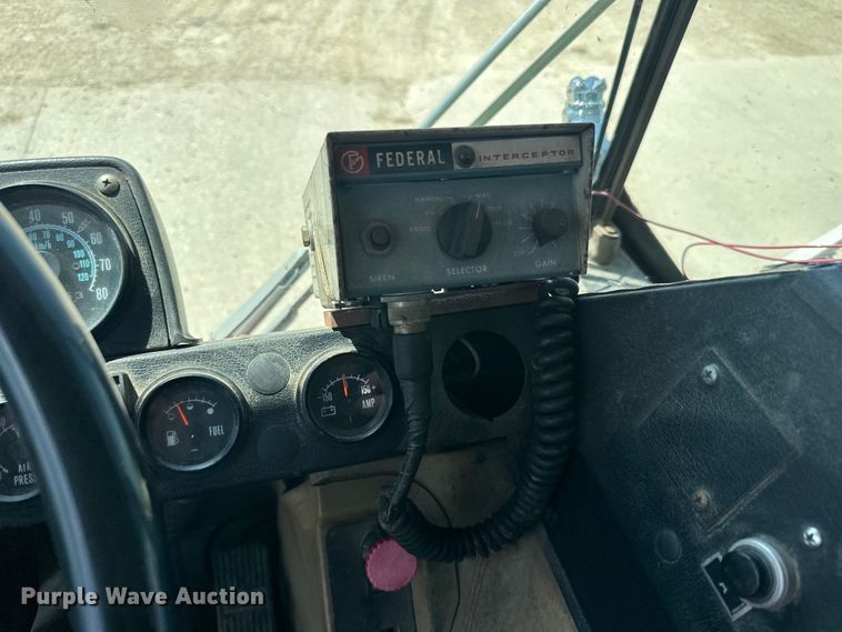 image for item DP8434 1983 Mack 600 MC600 pumper fire truck