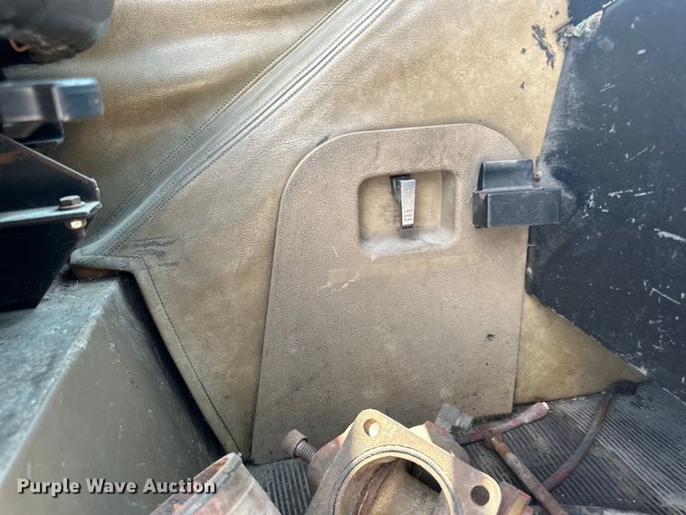 image for item DP8434 1983 Mack 600 MC600 pumper fire truck