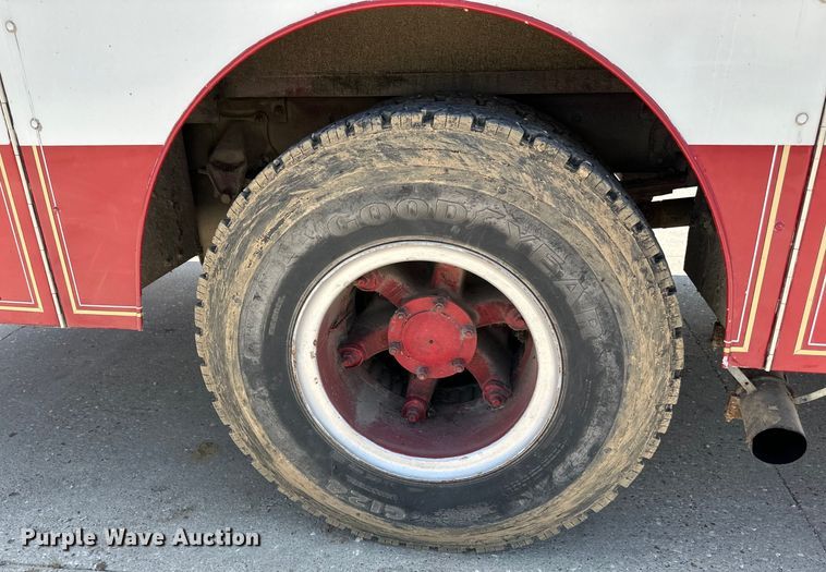 image for item DP8434 1983 Mack 600 MC600 pumper fire truck