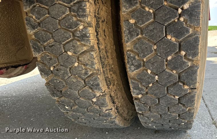 image for item DP8434 1983 Mack 600 MC600 pumper fire truck